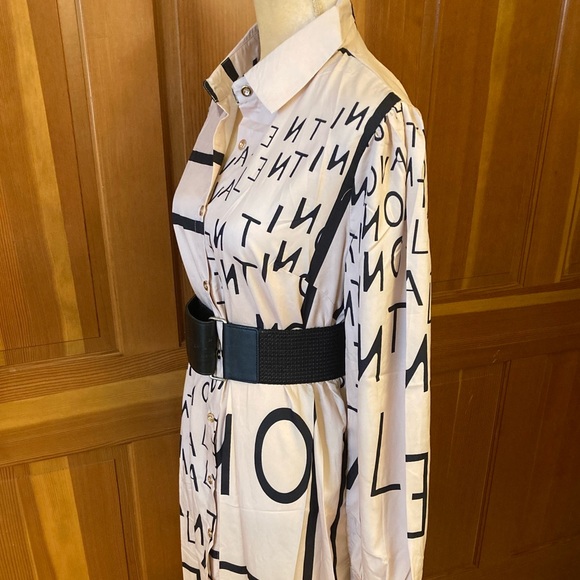 New, Women’s Elegant Apricot Colored Lavishly Paris Maxi Dress. - Picture 7 of 12